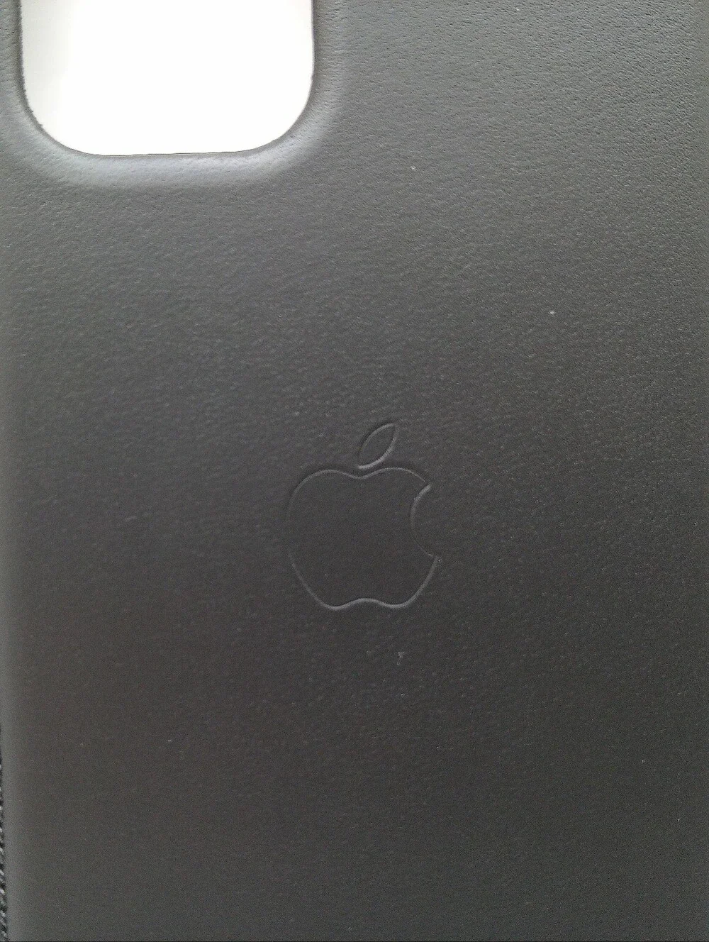 Apple Leather Folio Case — iPhone 11 Pro — Black — New With Tags